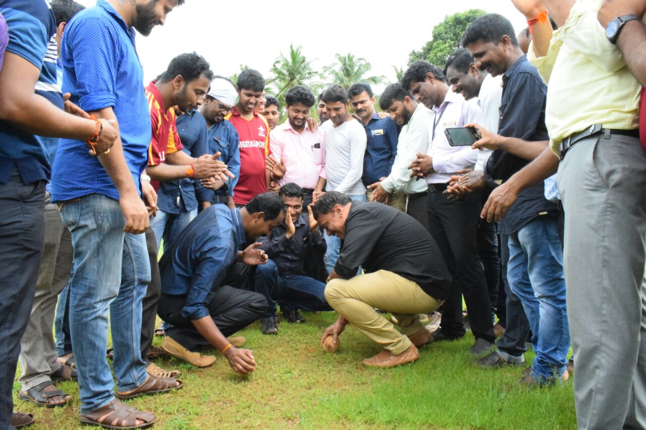 ಸೌತ್ ಕೆನರಾ ಫೋಟೋಗ್ರಾಫ್‌ರ್ಸ್‌ ಅಸೋಸಿಯೇಶನ್ ಬಂಟ್ವಾಳ ವತಿಯಿಂದ ’ತುಳುನಾಡ ಗೊಬ್ಬಲು’